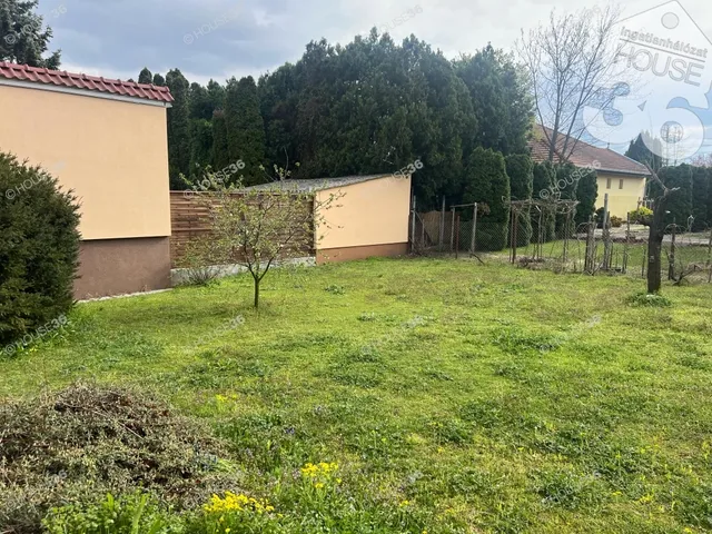 Eladó ház Kecskemét 180 nm