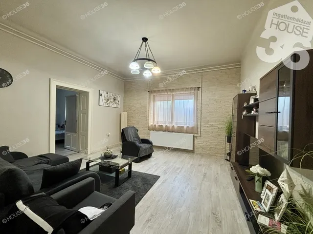 Eladó ház Kiskunfélegyháza 200 nm