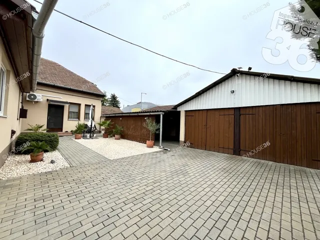 Eladó ház Kiskunfélegyháza 200 nm