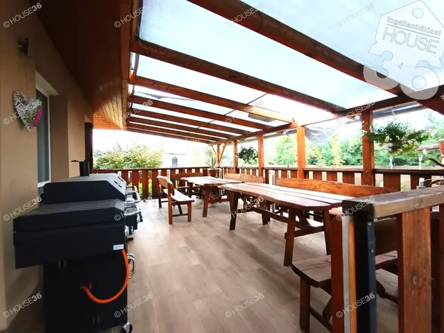 Eladó ház Kecskemét, Felsőszéktó 108 nm