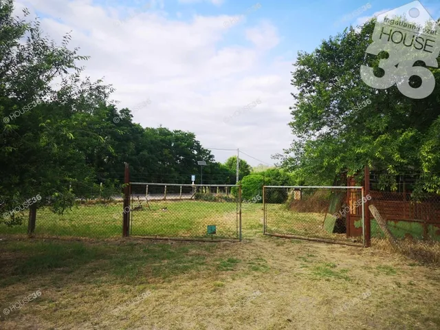 Eladó telek Lakitelek 5951 nm