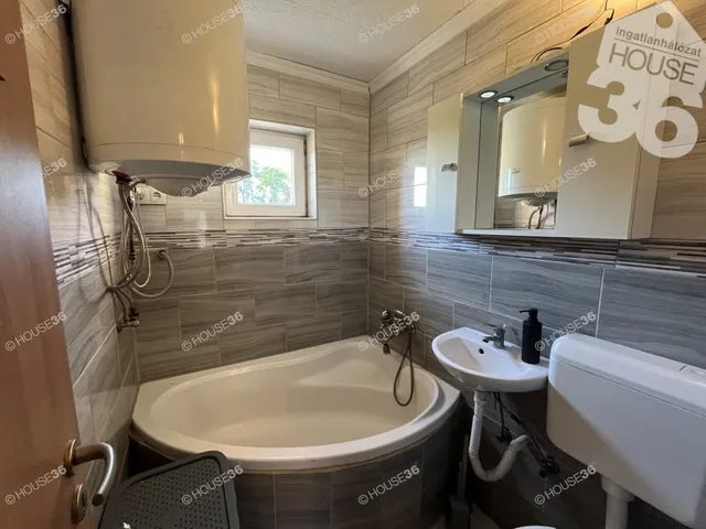 Eladó ház Nagykőrös 62 nm