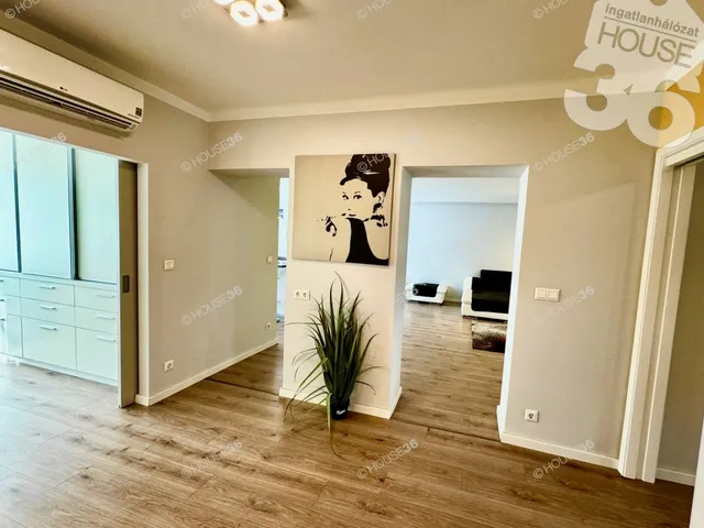 Eladó lakás Kecskemét 105 nm