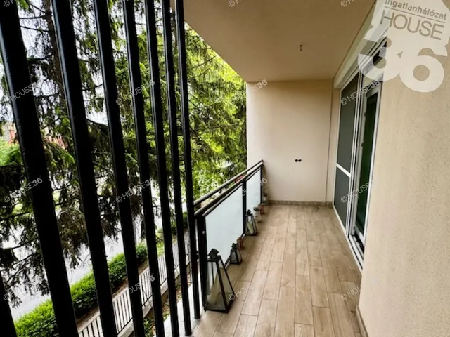 Eladó lakás Kecskemét 105 nm