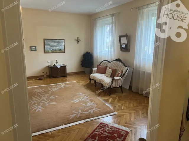 Eladó ház Kecskemét 217 nm