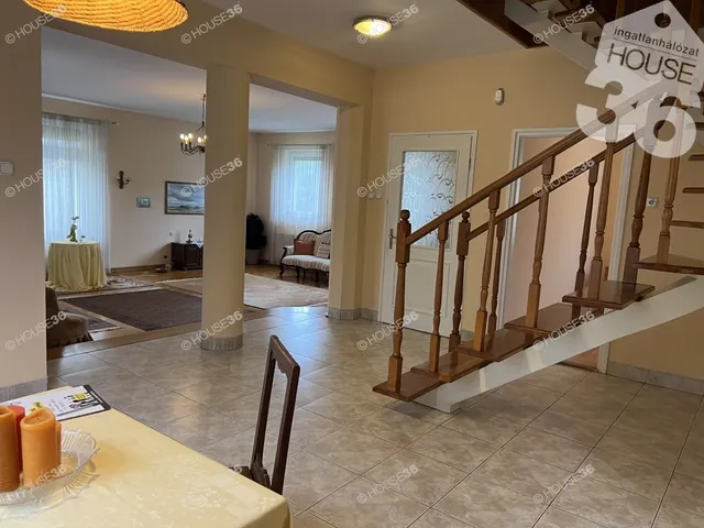 Eladó ház Kecskemét 217 nm