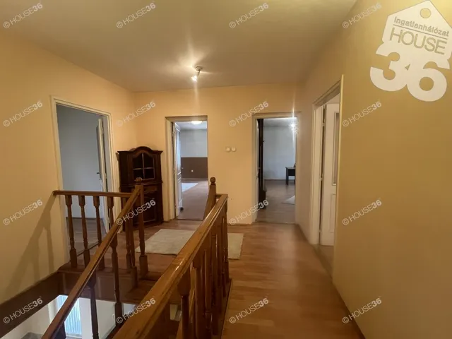 Eladó ház Kecskemét 217 nm