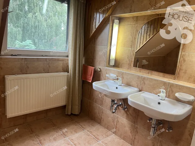 Eladó ház Kecskemét 217 nm