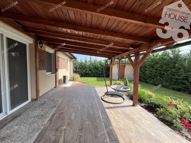 Eladó ház Jakabszállás 121 nm