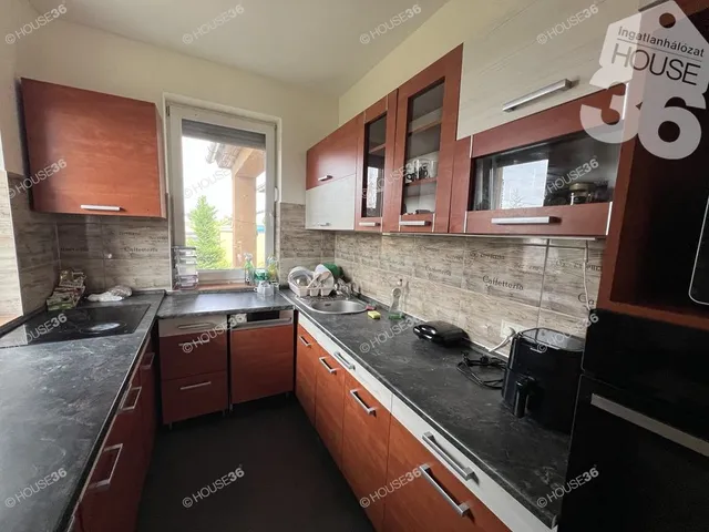 Eladó ház Jakabszállás 121 nm