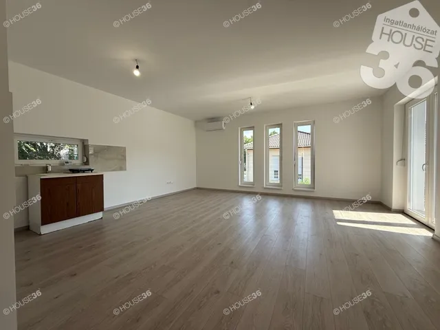 Eladó ház Kecskemét, Katonatelep 81 nm