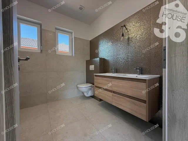 Eladó ház Kecskemét, Katonatelep 81 nm