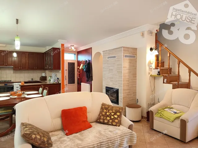 Eladó ház Kecskemét, Petőfiváros 160 nm