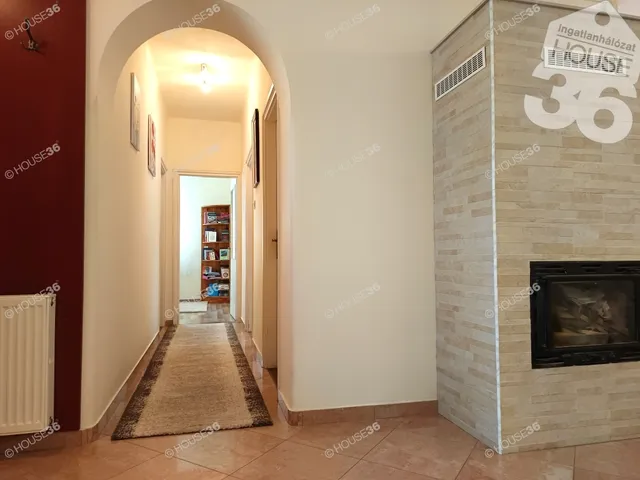 Eladó ház Kecskemét, Petőfiváros 160 nm