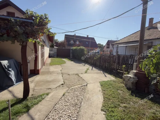 Eladó ház Kecskemét, Szeleifalu 40 nm