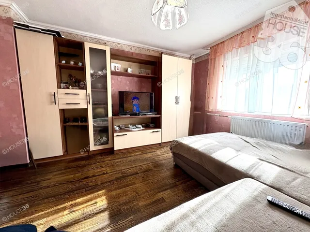 Eladó ház Kecskemét, Úrihegy 89 nm