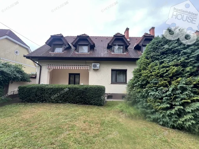 Eladó ház Kecskemét 217 nm