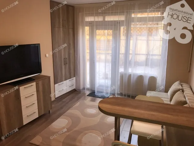 Eladó lakás Kecskemét, Belváros 29 nm