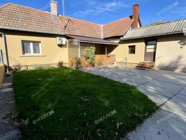 Eladó ház Kecskemét, Máriahegy 80 nm