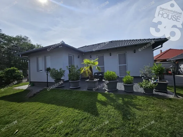 Eladó ház Kecskemét, Kadafalva 109 nm