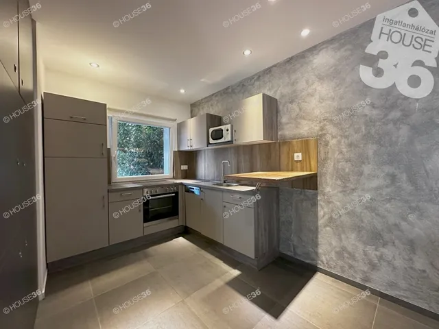 Eladó ház Kecskemét 75 nm