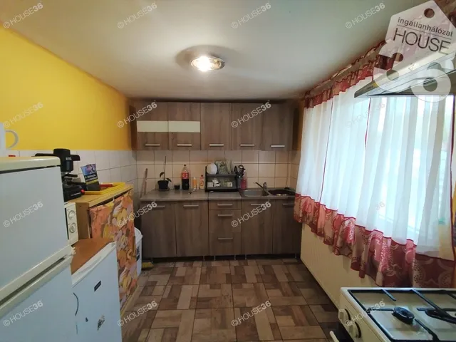 Eladó ház Tiszaalpár 125 nm