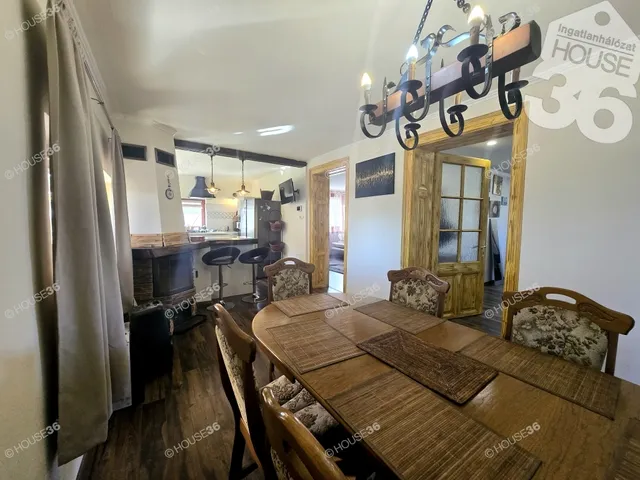 Eladó ház Nagykőrös 170 nm