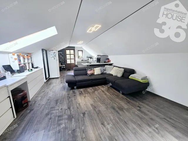 Eladó ház Nagykőrös 170 nm