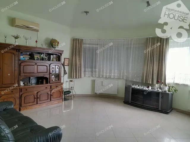 Eladó ház Barcs 320 nm