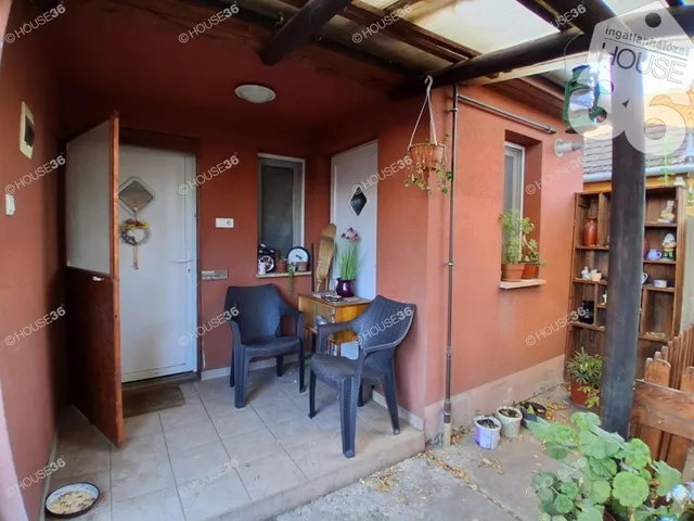 Eladó ház Kecskemét, Hunyadiváros 75 nm