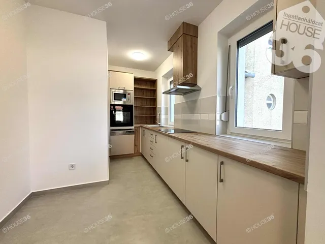 Eladó lakás Kecskemét 95 nm