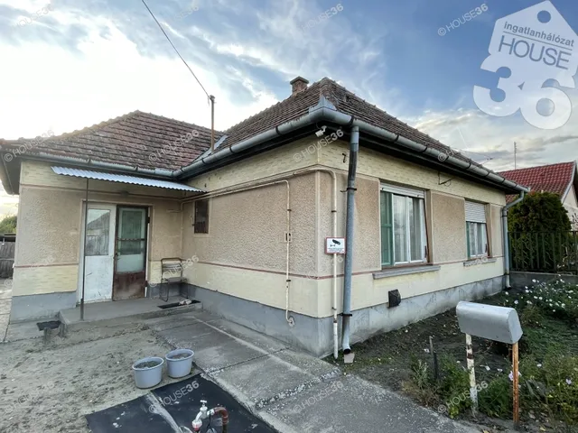 Eladó ház Soltszentimre 75 nm