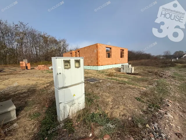 Eladó ház Kecskemét, Felsőszéktó 82 nm