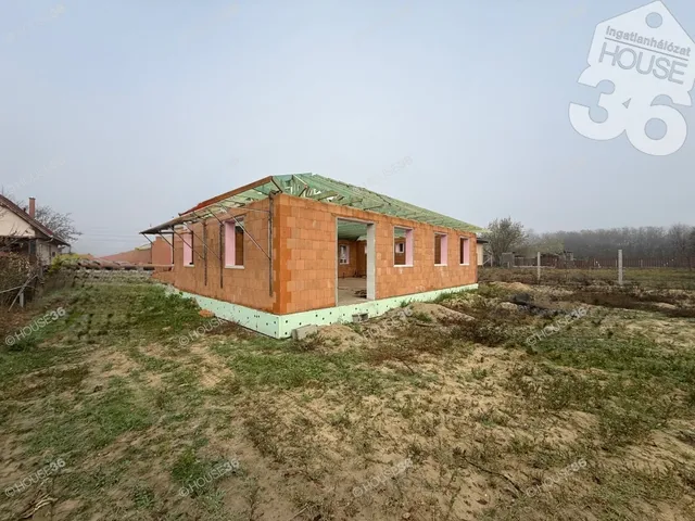 Eladó ház Kecskemét, Kadafalva 94 nm