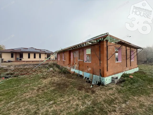 Eladó ház Kecskemét, Kadafalva 94 nm