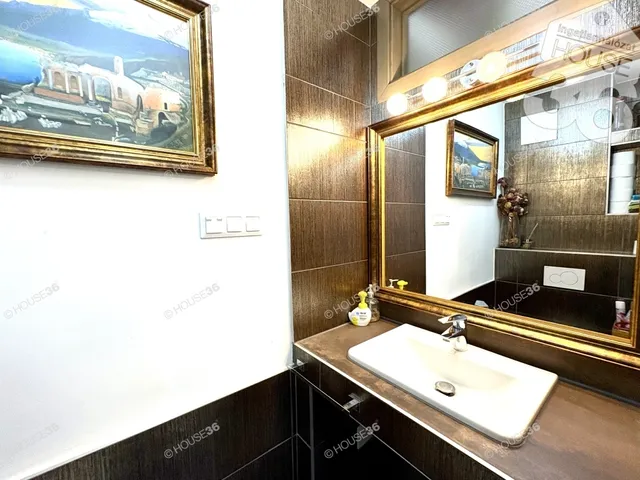 Eladó lakás Kecskemét, Belváros 93 nm