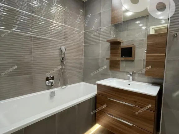 Eladó üdülő és hétvégi ház Kecskemét, Belváros 93 nm