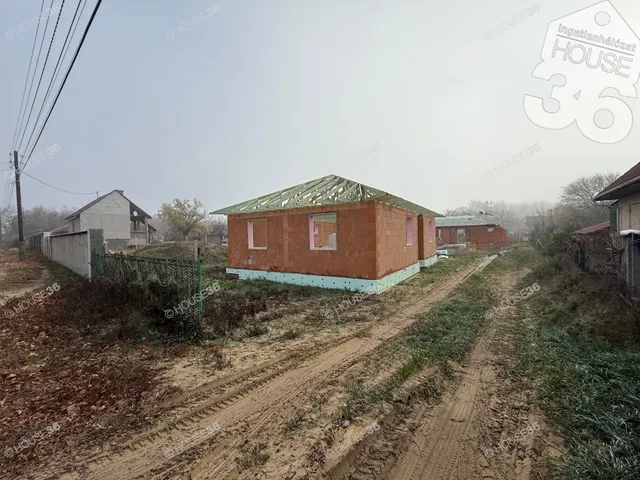 Eladó ház Kecskemét, Kadafalva 84 nm