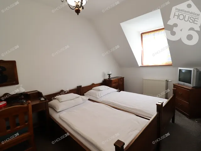 Eladó kereskedelmi és ipari ingatlan Sopron 520 nm