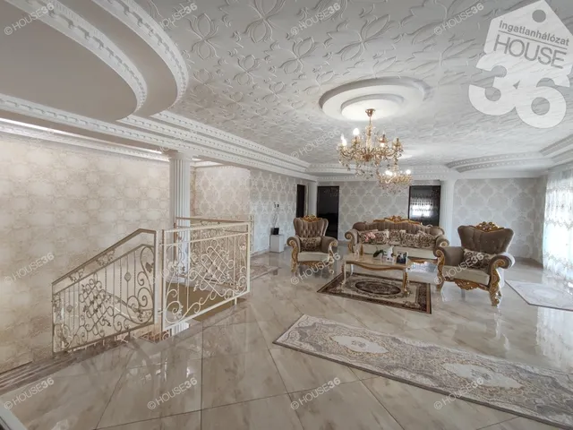 Eladó ház Szolnok 510 nm