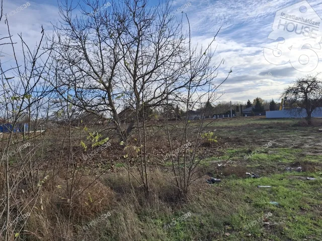 Eladó kereskedelmi és ipari ingatlan Kecskemét 2641 nm