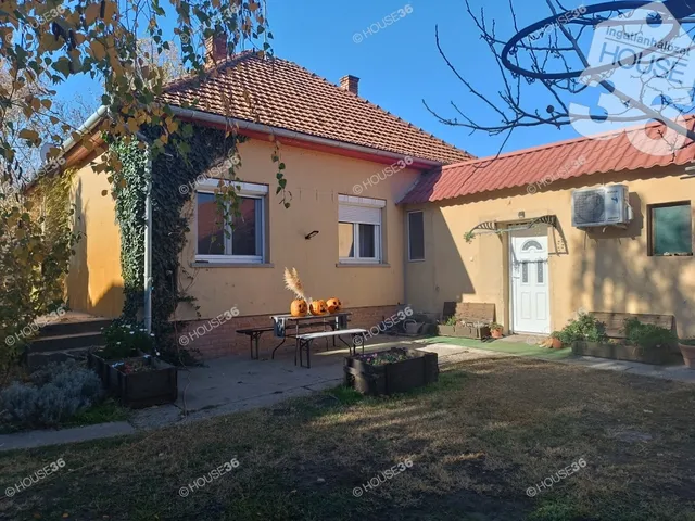 Eladó ház Kiskunfélegyháza 96 nm