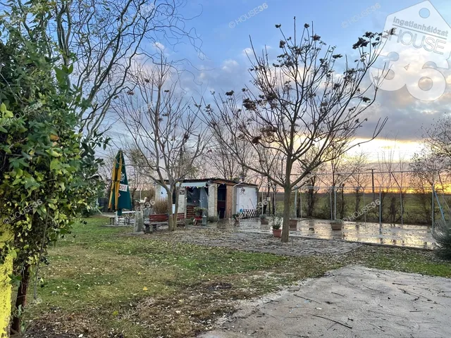 Eladó mezőgazdasági ingatlan Kecskemét 70 nm