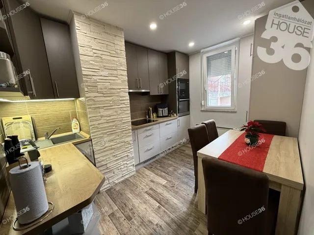 Eladó lakás Szekszárd 58 nm