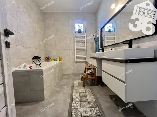 Eladó ház Helvécia 101 nm