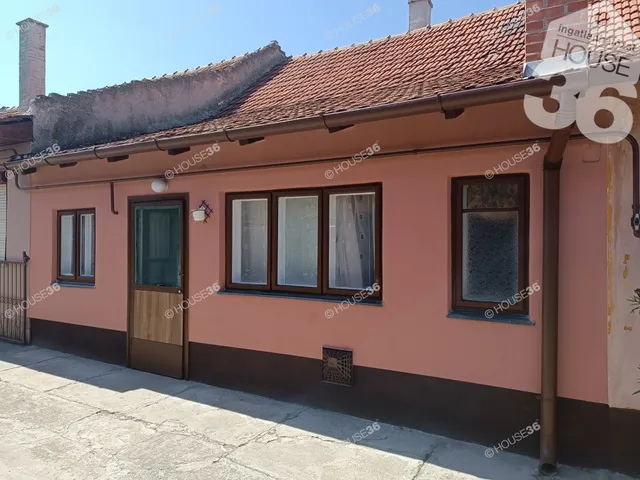 Eladó ház Kiskunfélegyháza 55 nm