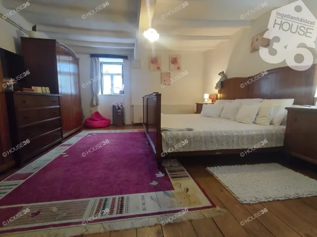 Eladó ház Tiszaalpár 76 nm