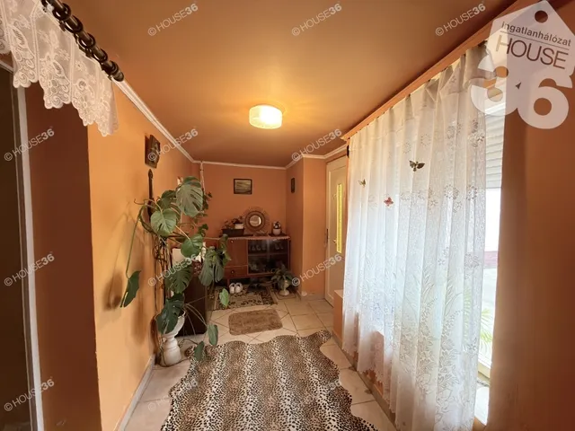 Eladó ház Kecskemét, Rendőrfalu 60 nm