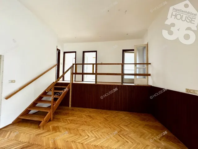 Eladó ház Lajosmizse 171 nm