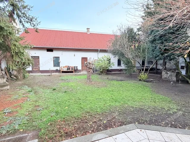 Eladó ház Kecskemét, Belváros 87 nm